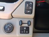 Thumbnail of 2016 Sparkling Silver Metallic GMC Yukon