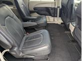 Thumbnail of 2019 Brilliant Black Crystal Pearlcoat Chrysler Pacifica