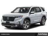 Photo of 2025 Lunar Silver Metallic Honda Pilot