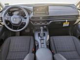 Thumbnail of 2025 Platinum White Pearl Honda HR-V