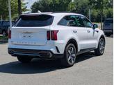 Thumbnail of 2022 Glacial White Pearl Kia Sorento