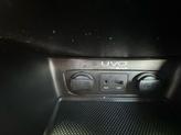Thumbnail of 2014 Titanium Silver Kia Sorento
