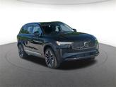 Thumbnail of 2025 Onyx Black Metallic Volvo XC90 Plug-In Hybrid