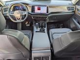 Thumbnail of 2025 Platinum Gray Metallic Volkswagen Atlas