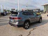 Thumbnail of 2025 Platinum Gray Metallic Volkswagen Atlas