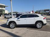 Thumbnail of 2022 Pure White Volkswagen Atlas Cross Sport