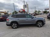 Thumbnail of 2024 Platinum Gray Metallic Volkswagen Atlas