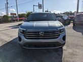 Thumbnail of 2025 Silver Mist Metallic Volkswagen Atlas
