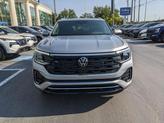 Thumbnail of 2024 Silver Mist Metallic Volkswagen Atlas Cross Sport