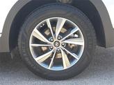 Thumbnail of 2019 Quartz White Hyundai SANTA FE