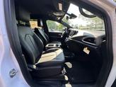 Thumbnail of 2025 Bright White Clearcoat Chrysler Pacifica