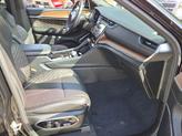 Thumbnail of 2023 Diamond Black Crystal Pearlcoat Jeep Grand Cherokee L