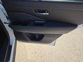 Thumbnail of 2025 Everest White Pearl Tricoat/Super Black Nissan Pathfinder