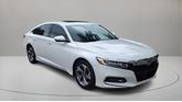Photo of 2019 Platinum White Pearl Honda Accord