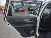 Thumbnail of 2015 White Nissan Rogue