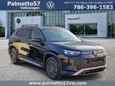 Photo of 2025 Deep Black Pearl Effect Volkswagen Tiguan