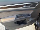 Thumbnail of 2021 Deep Black Pearl Effect Volkswagen Atlas