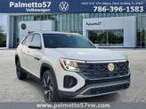 Photo of 2025 Pure White Volkswagen Atlas Cross Sport