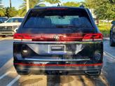 Thumbnail of 2025 Deep Black Pearl Effect Volkswagen Atlas