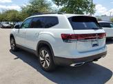 Thumbnail of 2025 Pure White Volkswagen Atlas