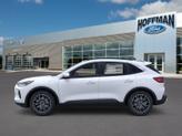 Thumbnail of 2025 Star White Ford Escape