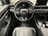 Thumbnail of 2025 Platinum White Pearl Honda Pilot