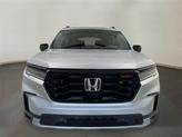 Thumbnail of 2025 Lunar Silver Metallic Honda Pilot