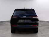 Thumbnail of 2022 Diamond Black Crystal Pearlcoat Jeep Grand Cherokee L