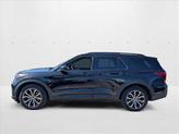 Thumbnail of 2022 Agate Black Metallic Ford Explorer
