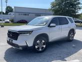 Photo of 2023 Platinum White Pearl Honda Pilot