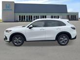 Thumbnail of 2026 Platinum White Pearl Honda HR-V