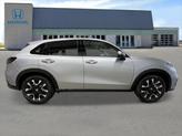 Thumbnail of 2026 Solar Silver Metallic Honda HR-V