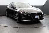 Thumbnail of 2020 Super Black Clearcoat Nissan Altima