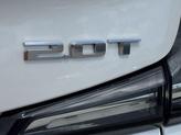Thumbnail of 2019 Crystal White Tricoat Cadillac XT4