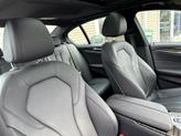Thumbnail of 2019 Black BMW 530e
