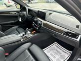 Thumbnail of 2019 Black BMW 530e