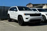 Thumbnail of 2018 Bright White Clearcoat Jeep Grand Cherokee