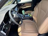 Thumbnail of 2021 Glacier White Metallic Audi Q7