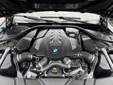 Thumbnail of 2020 Black Sapphire Metallic BMW 750