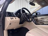 Thumbnail of 2009 Magnetic Gray Metallic Toyota Venza