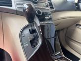 Thumbnail of 2009 Magnetic Gray Metallic Toyota Venza