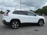 Thumbnail of 2019 Bright White Clearcoat Jeep Cherokee