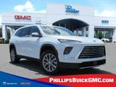 Photo of 2026 iridescent white tricoat Buick Enclave