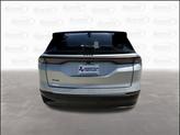 Thumbnail of 2025 Silver Zynith Clearcoat Jeep Wagoneer S