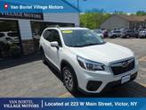 Thumbnail of 2019 Crystal White Pearl Subaru Forester