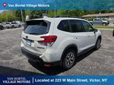 Thumbnail of 2019 Crystal White Pearl Subaru Forester