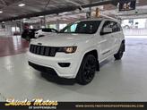 Photo of 2019 Bright White Clearcoat Jeep Grand Cherokee