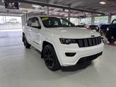 Thumbnail of 2019 Bright White Clearcoat Jeep Grand Cherokee
