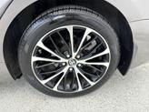Thumbnail of 2018 Celestial Silver/Midnight Black Metallic Toyota Camry