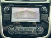 Thumbnail of 2018 Pearl White Nissan Altima
